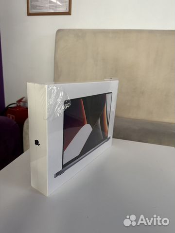 Apple Mac book 14 Pro M1 space gray