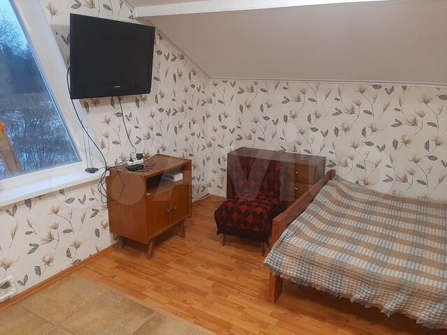 2-к. квартира, 55 м², 2/2 эт.