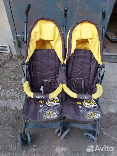 Коляска для двойни