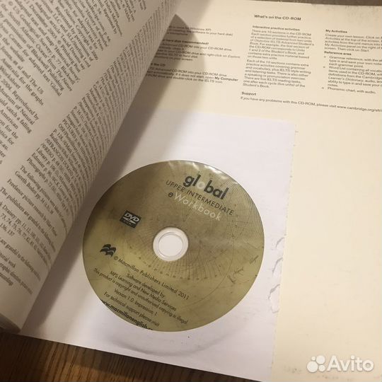 Учебник, рабочая тетрадь и диск objective ielts