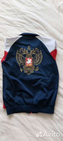 Спортивный костюм