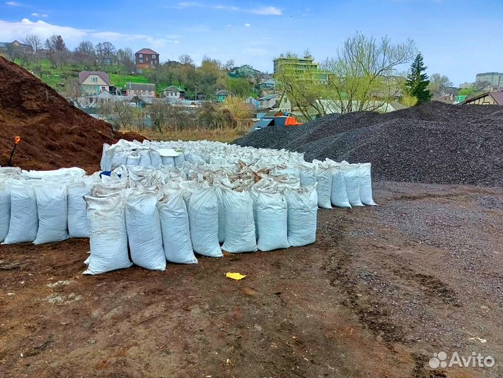 Навоз в мешках, перегной в мешках сыпец удобрения