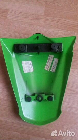 Заглушка заднего сиденья от Kawasaki ninja250R