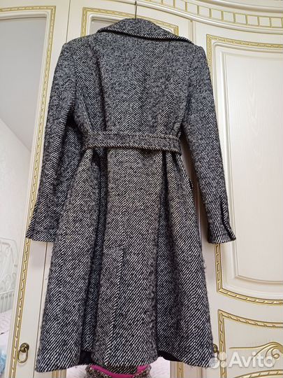 Пальто женское 48 50 Германия в новом сост