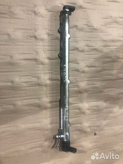 Рейка топливная рампа с датчиком Бмв 3.0 M57D30