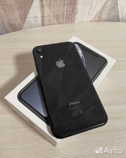 iPhone Xr, 64 ГБ