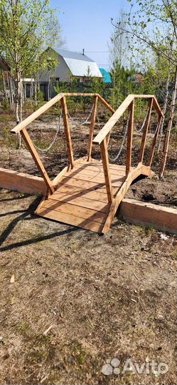 Декоративный мостик (массив дерева)