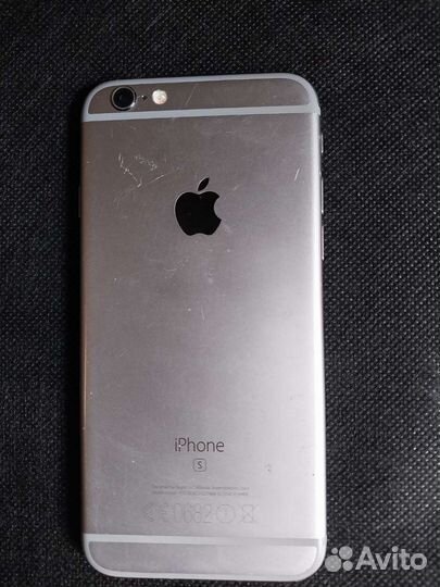 Телефон iPhone 6s