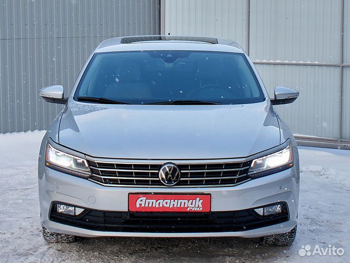 Volkswagen Passat (North America) 1.8 AT, 2017, 155 000 км