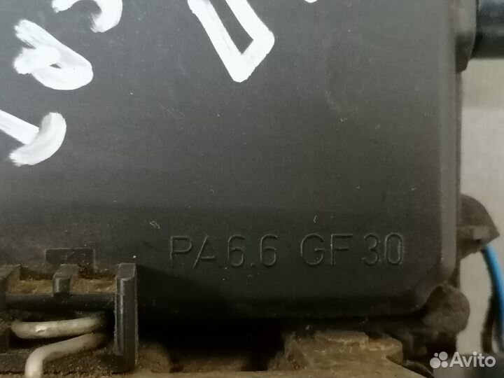 Замок двери правой перед VW Passat B5 1.8 ADR 1999