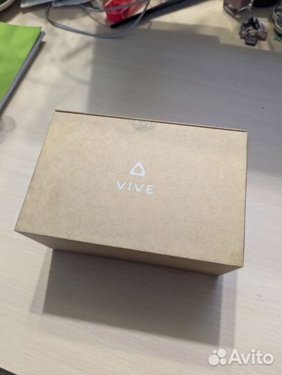 Очки виртуальной реальности HTC Vive Flow