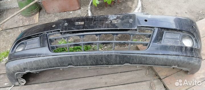 Продам передний бампер бу
