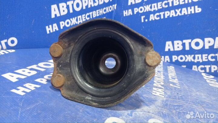 Опора амортизатора Toyota Avensis седан 1ZZ-FE