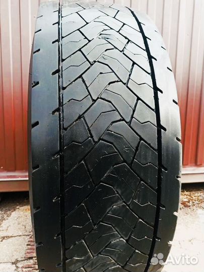 Goodyear kmax D 315/70