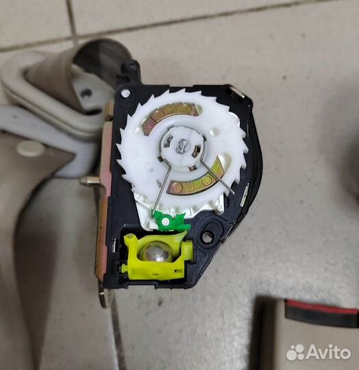 Ремень безопасности задний Chery Amulet