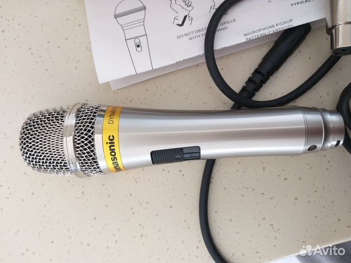 Микрофон Panasonic DM -85 Dynamic для караоке