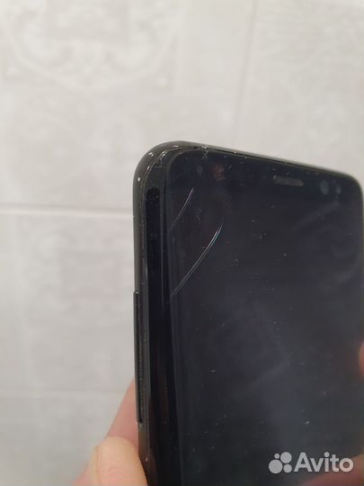 Samsung Galaxy S8, 4/64 ГБ