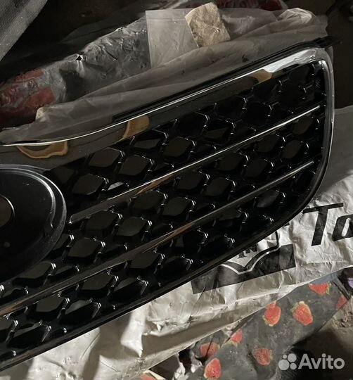 Решетка радиатора Toyota Corolla 120 хром