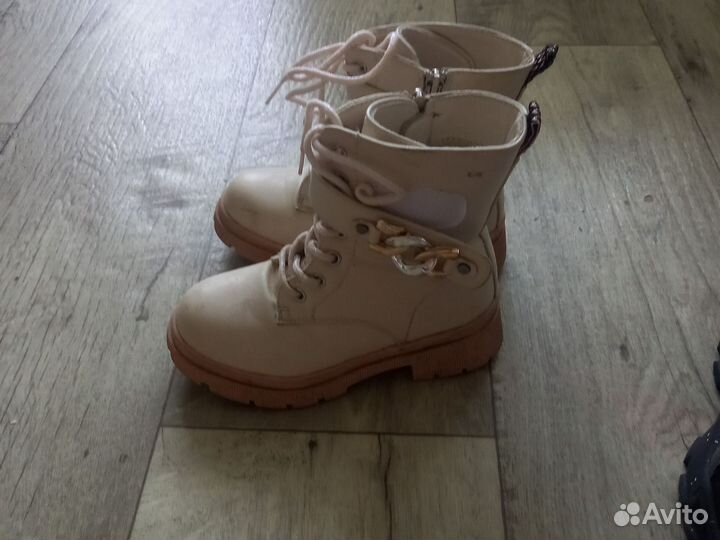 Ботинки осенние