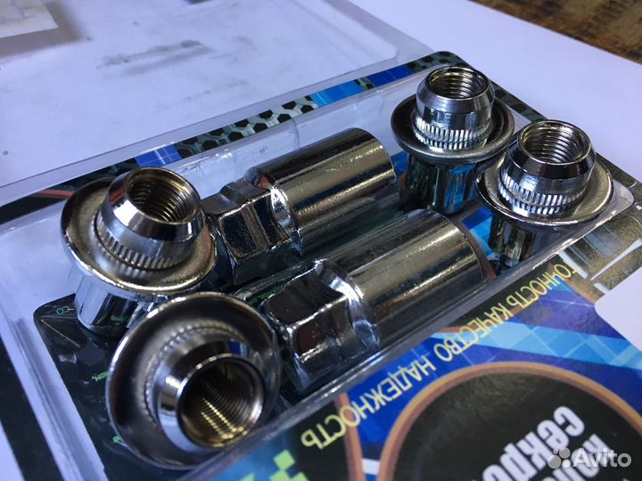 Гайка секретная Infiniti