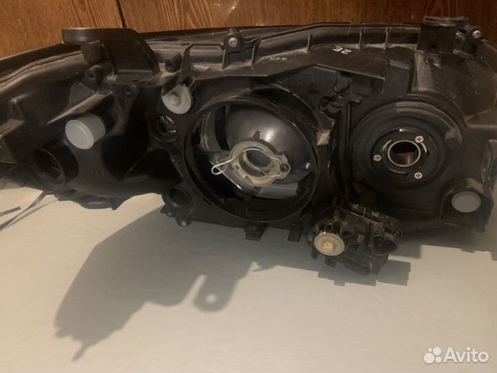 Фара левая legacy,outback