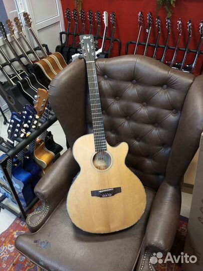 Гитара Cort sfxe NS электроакустика массив