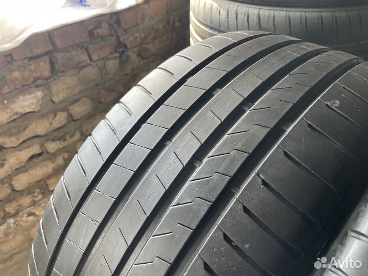 Bridgestone Alenza 001 285/40 R21 109Y