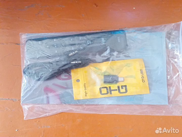 Блютуз колонка