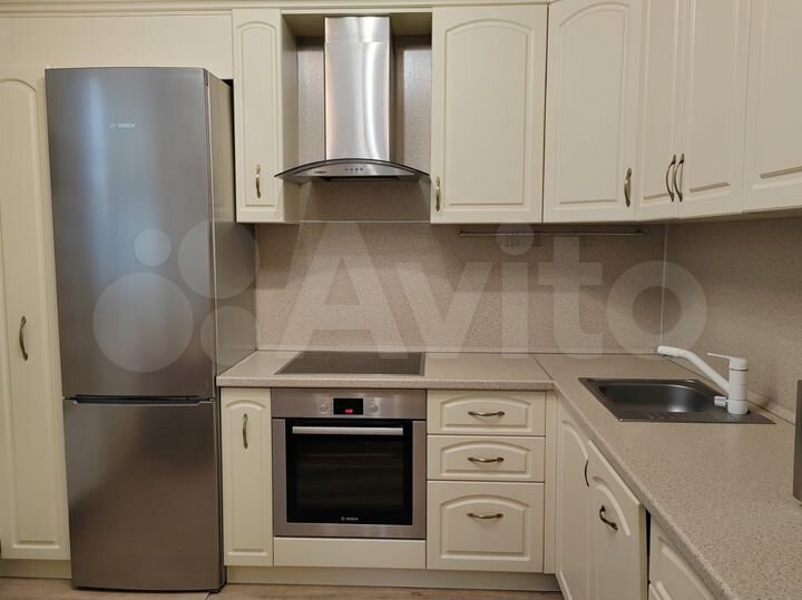 2-к. квартира, 57,4 м², 7/25 эт.