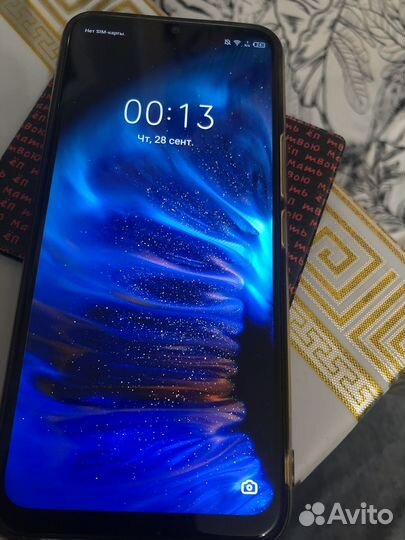 Телефон tecno spark 8 с