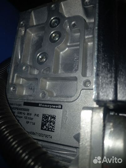 2 Котла наружнего исполнения (RossenRS-H400) +труб