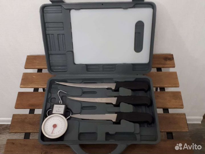 Набор столовый для рыбака