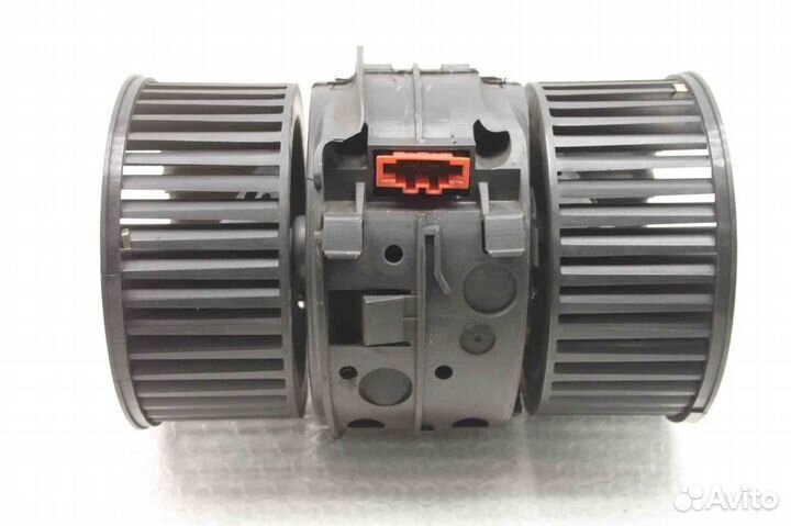 Моторчик отопителя Renault Megane III 2009-201