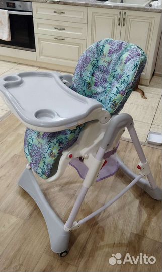 Стульчик для кормления babyton