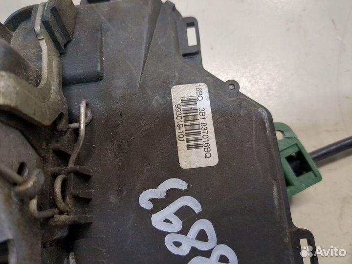 Замок двери правый передний Seat Ibiza 3