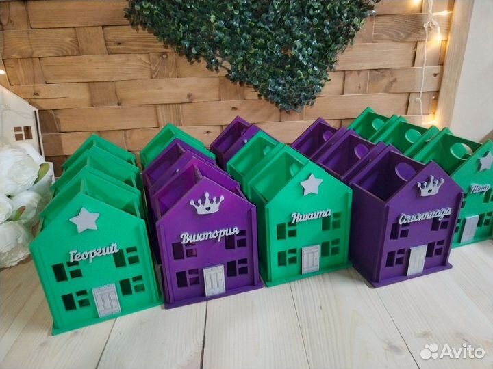 Именные карандашницы