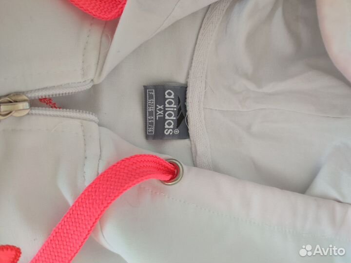 Спортивный костюм женский