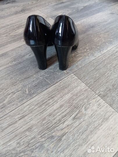 Туфли женские 38 размер