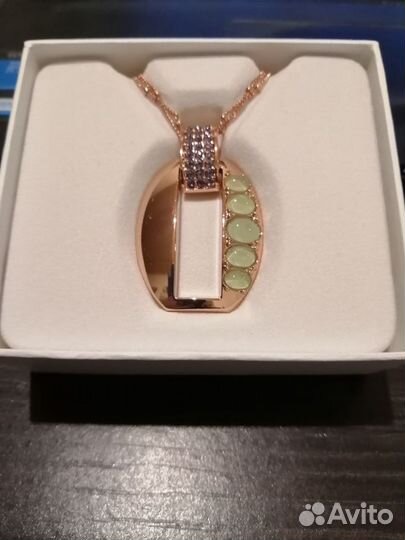 Swarovski серьги и колье