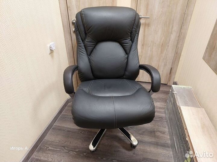 Кресло кожа chairman 402 черный