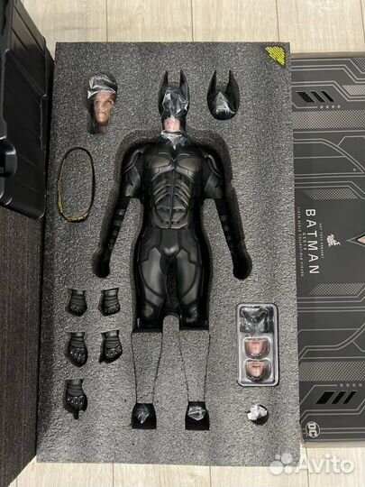 Hot Toys Batman The Dark Knight Trilogy 1/4(Новый)