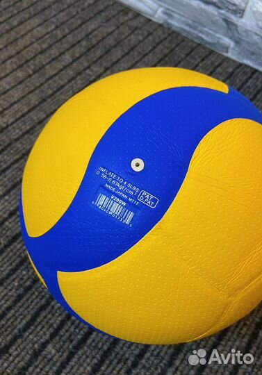 Волейбольный мяч Mikasa