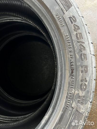 Continental ContiIceContact 245/45 R19
