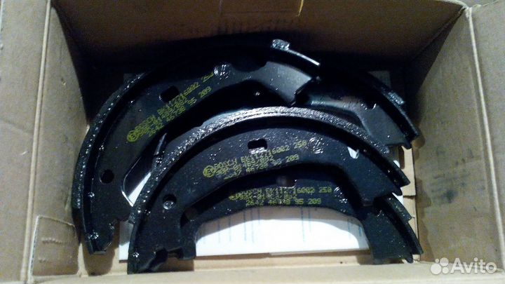 Колодки ручника BMW e46, e90