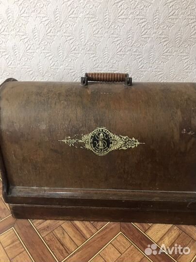 Швейная машина Singer