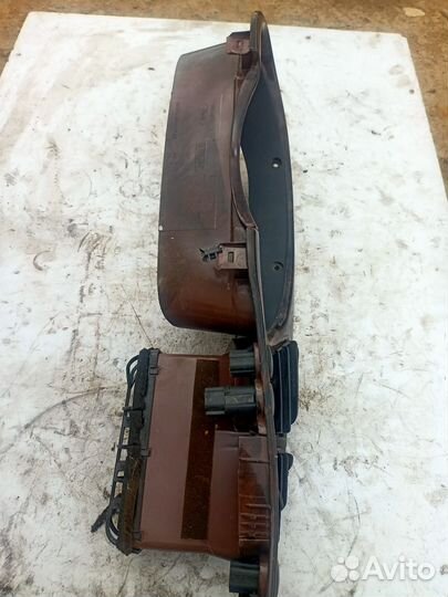 Центральная консоль Ford Fiesta 4 хэтчбек 1998