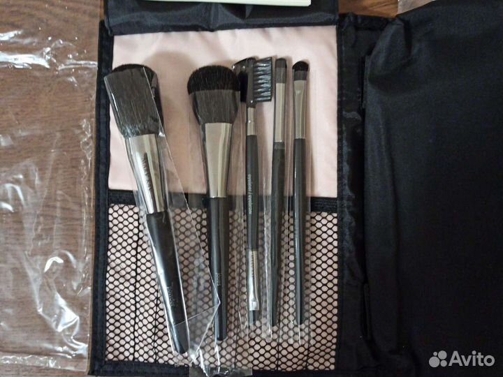 Кисти Мэри кэй в наборе и по отдельности