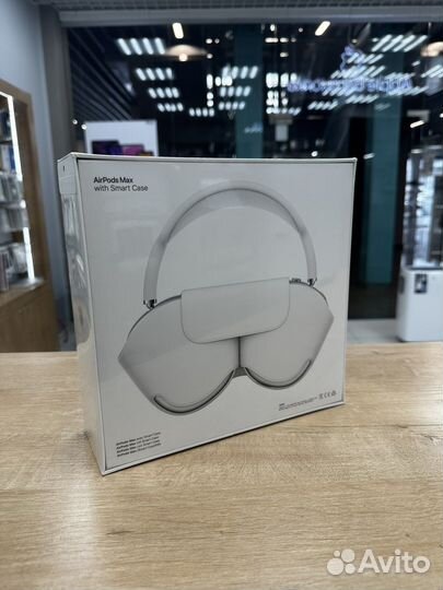 Новые AirPods Max. Silver