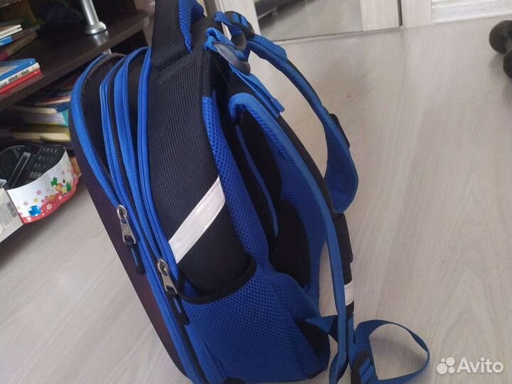 Школьный рюкзак