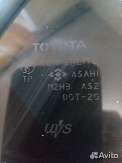 Стекло заднее правое Тойота Харриер